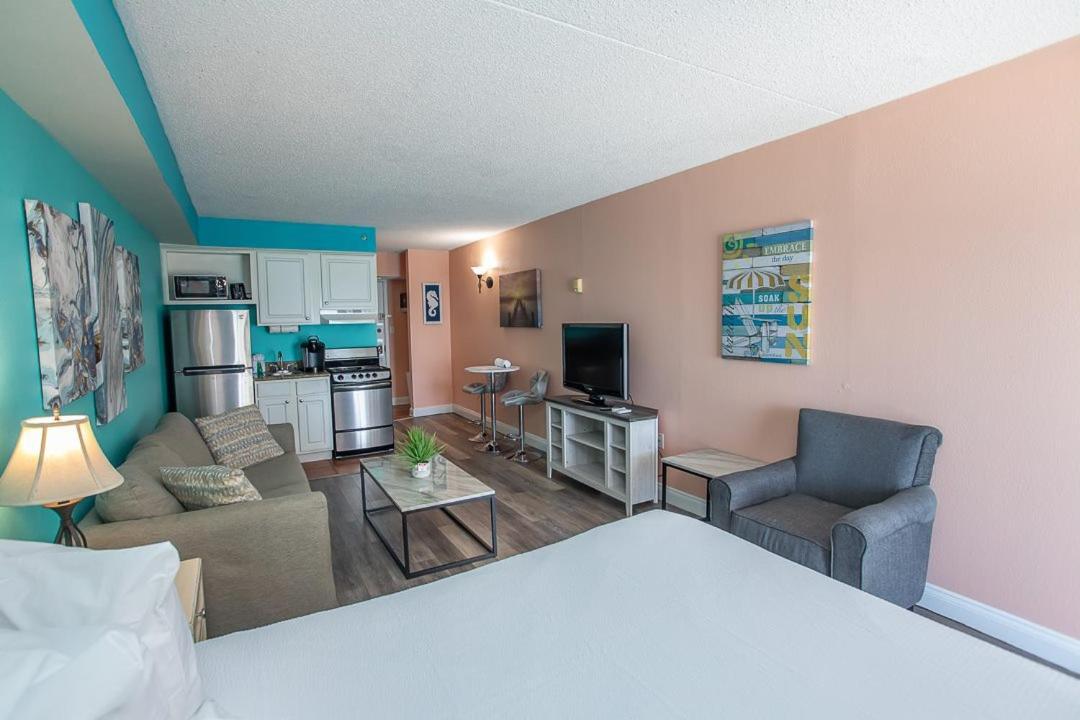 Direct Oceanfront Sea Mist Resort 21105 Миртъл Бийч Екстериор снимка